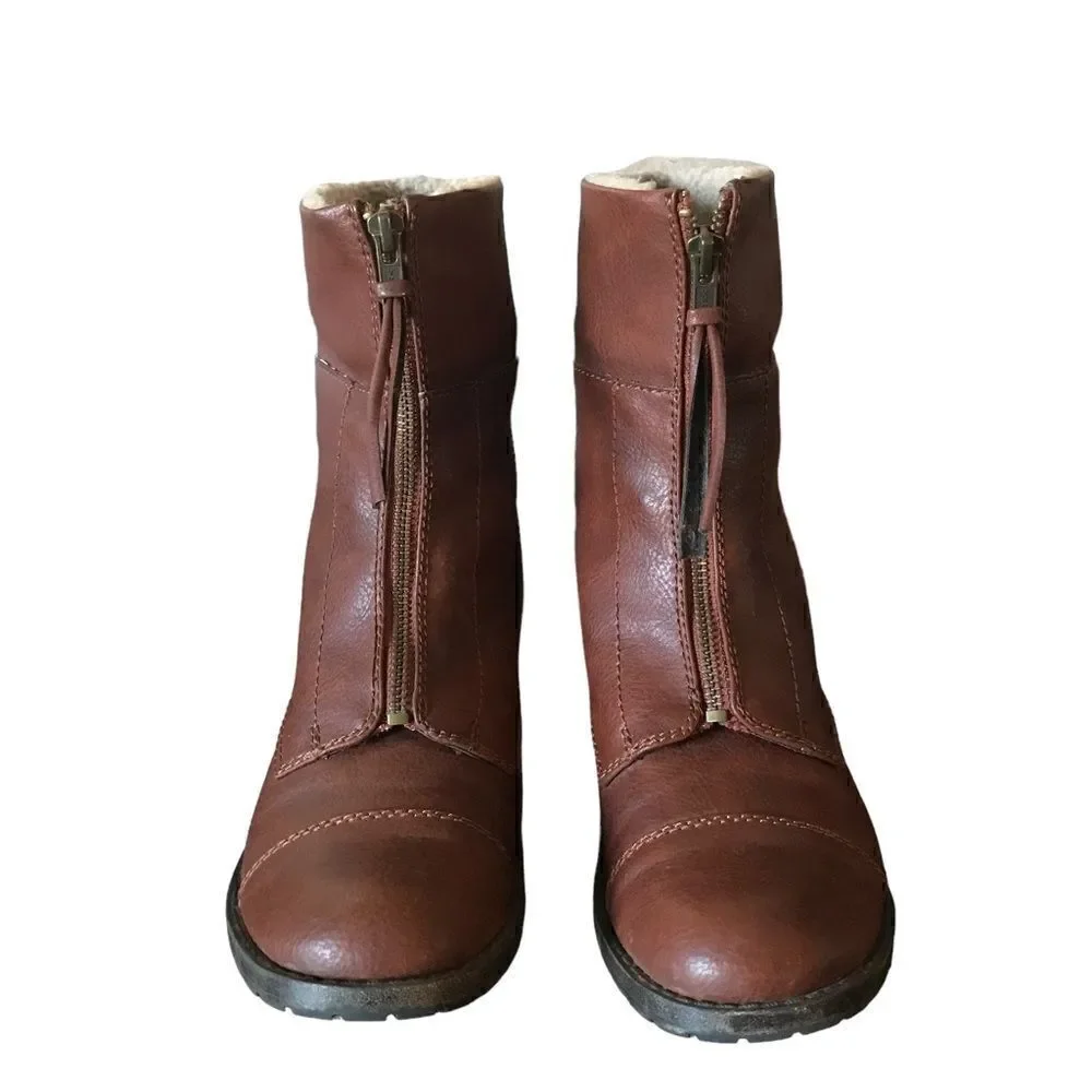 G.H. Bass & Co Boots Woman’s Size 7